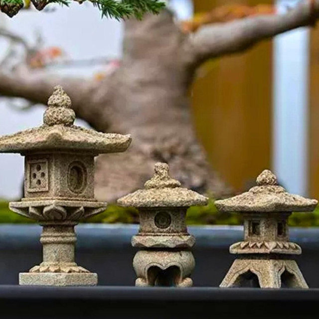 Sandstone Zen Garden Lantern Set: Oriental Asian Decor
