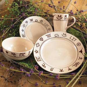 Branded Dinnerware Set - 16 pcs