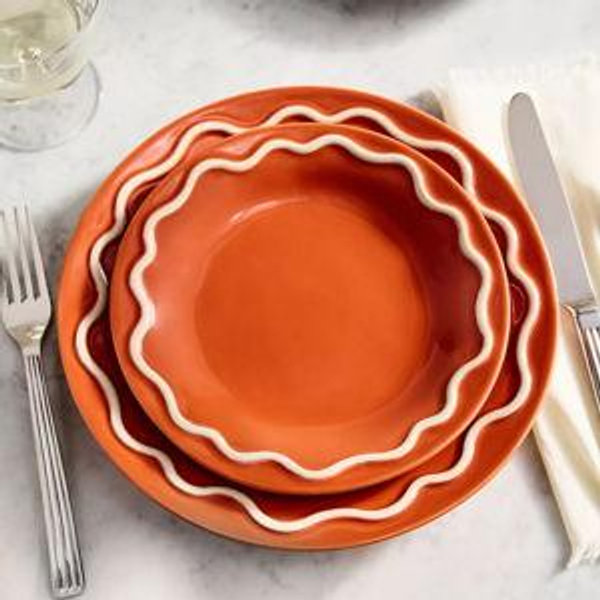 Lucie Portuguese Stoneware Dinner Plates, Set of 4 - Mango Color
