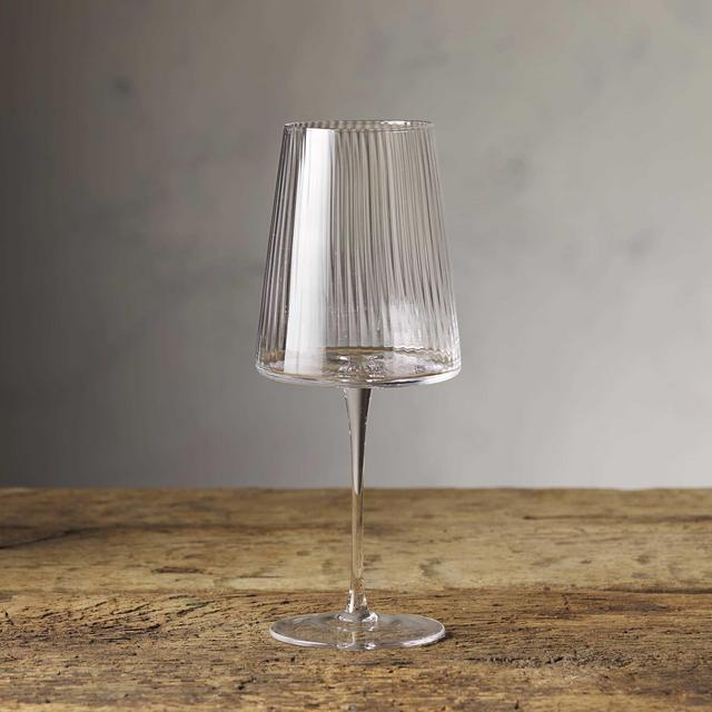 Della Wine Glasses (Set of 4)