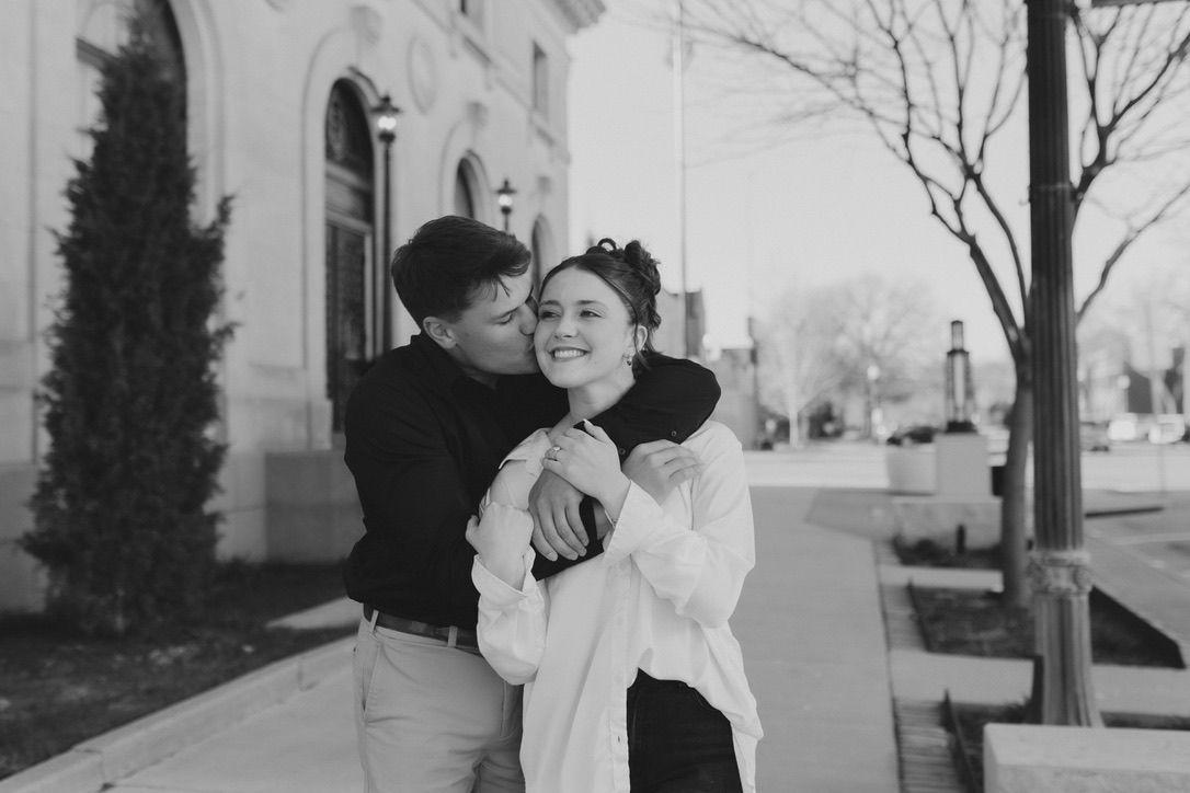 The Wedding Website of Lauren Moon and Andy Knapp