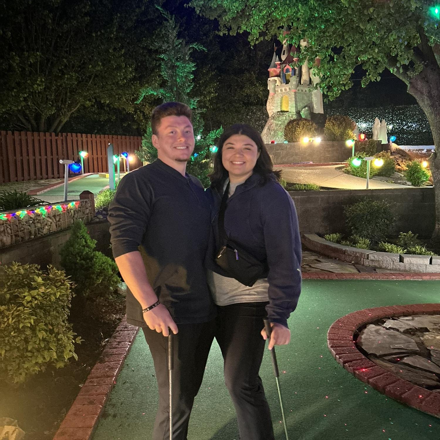 Where unfortunately Makai lost the game of mini golf and Jake got 2 hole-in-ones!