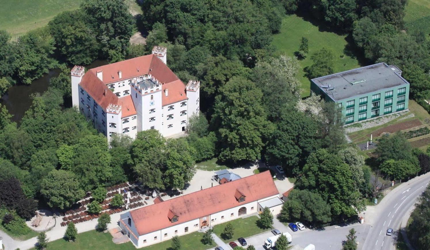 The Wedding Website of Jacob Nikolajczyk and Sera Evcimen