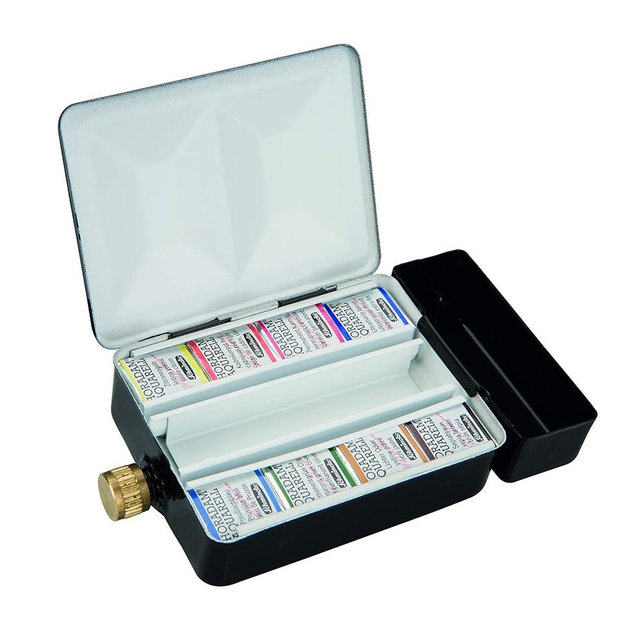 Schmincke Horadam Aquarell Half-Pan Paint Metal Set with Water Container, Set of 8 Colors (74408097)