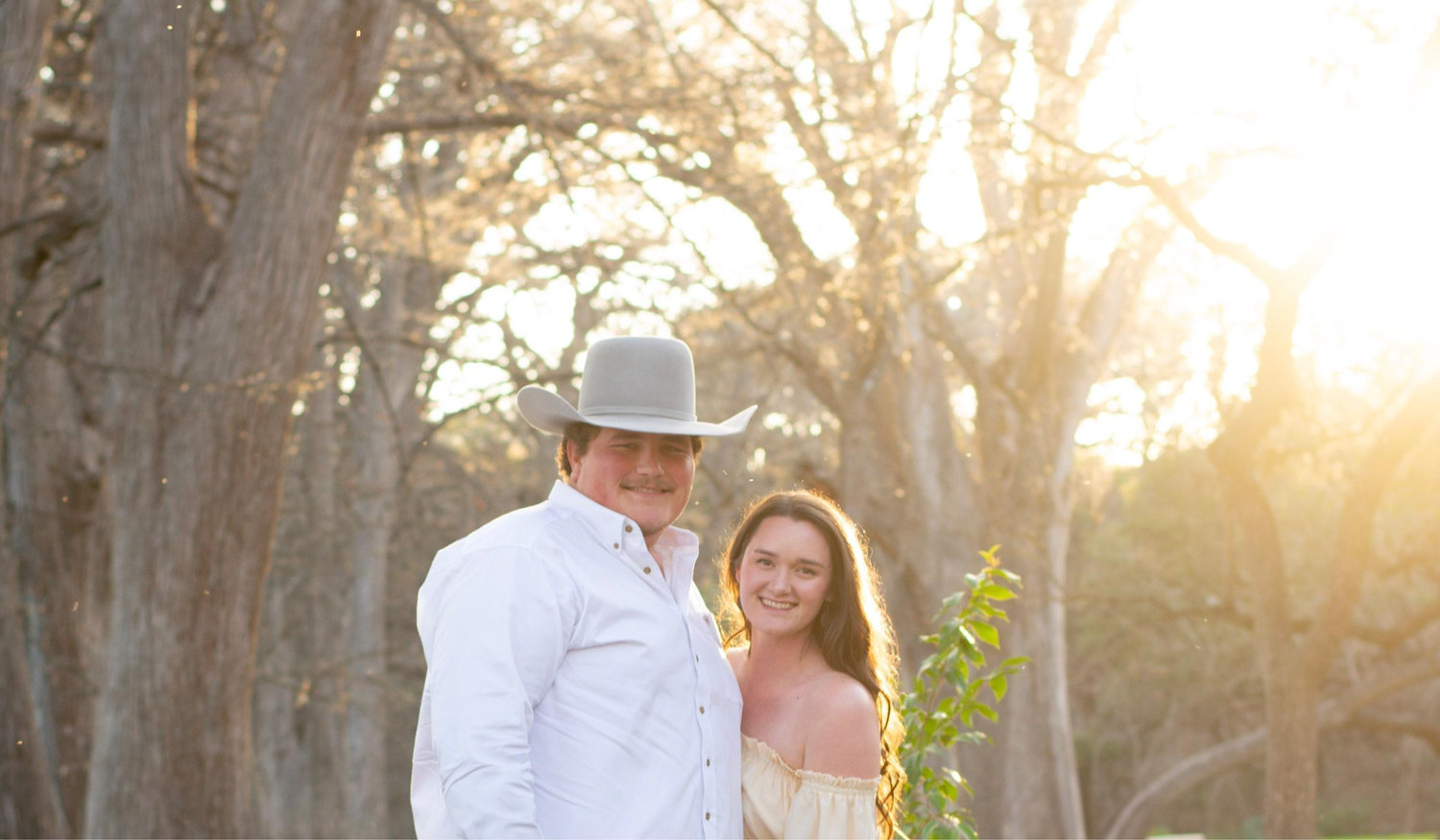 The Wedding Website of Thomas Powell and Shannon Cover