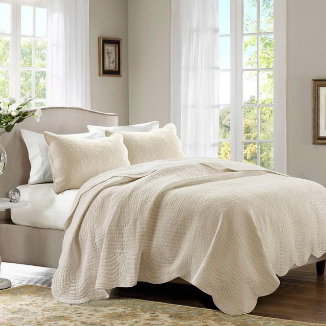 Ivory Genoa Coverlet Set King/California King 3pc