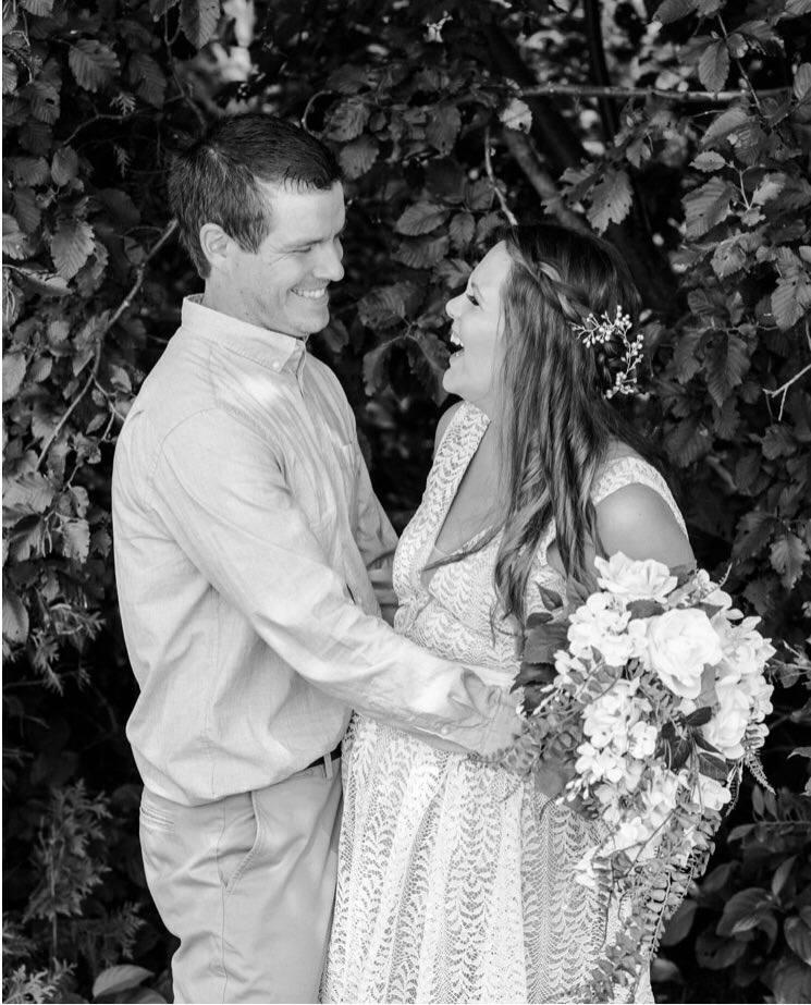 The Wedding Website of Jenna Maunula and Brenden Maunula