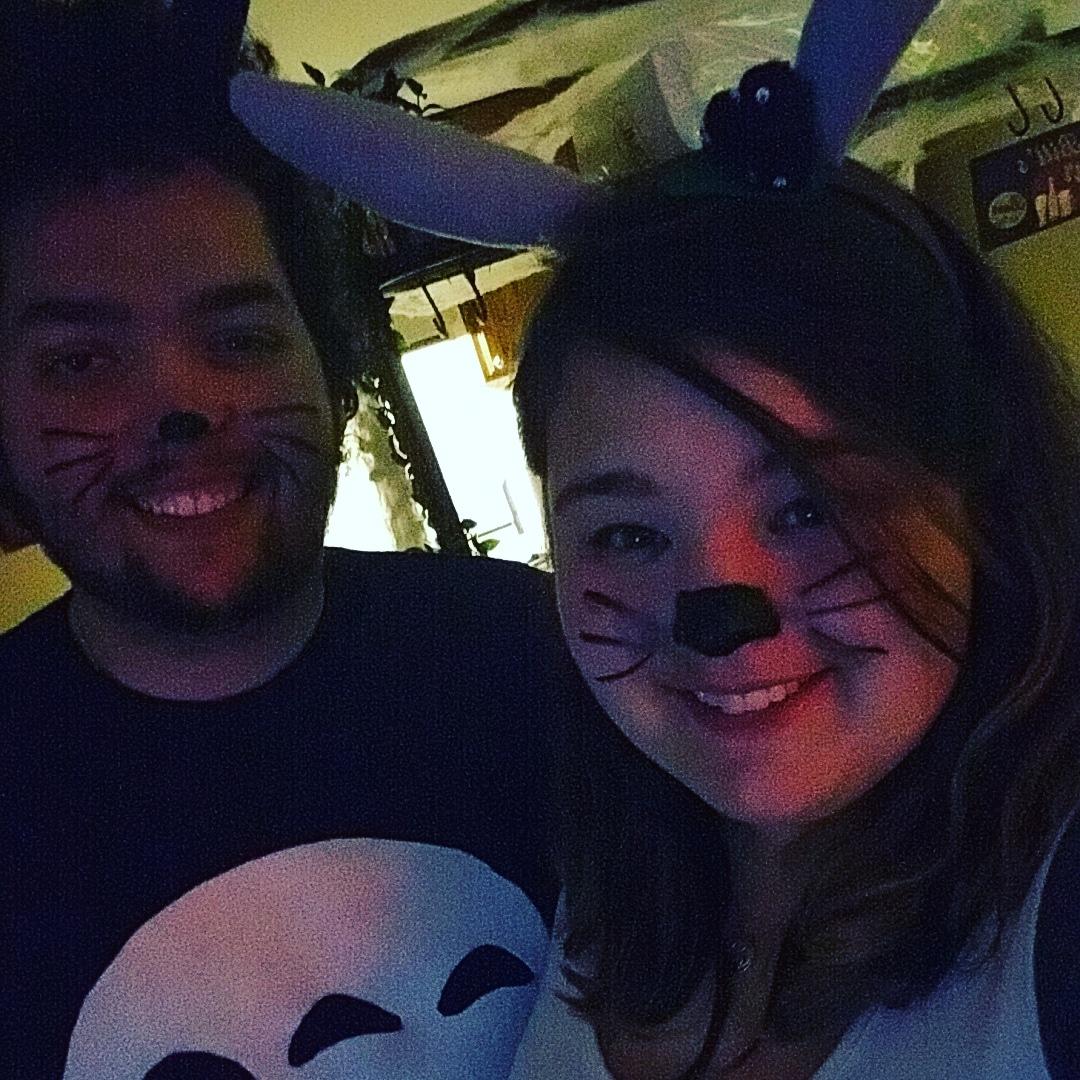 Halloween about 2018! We are characters from the movie "Totoro".