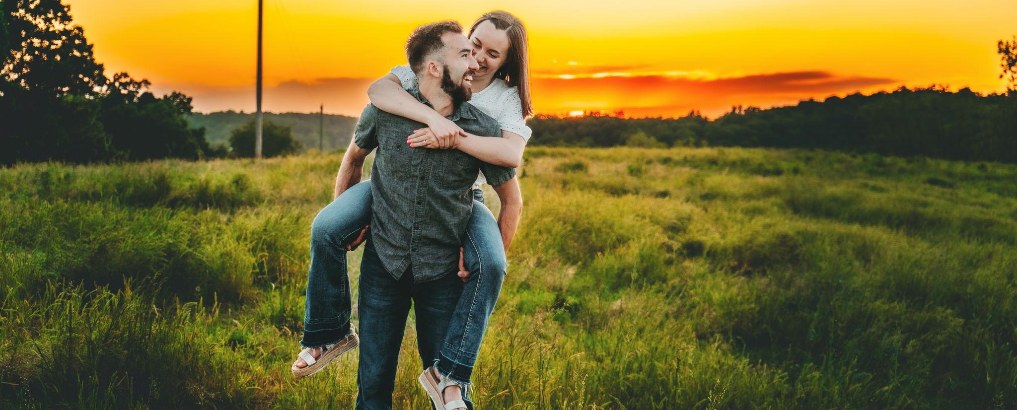 The Wedding Website of Caroline Buechter and Levi Frisbie