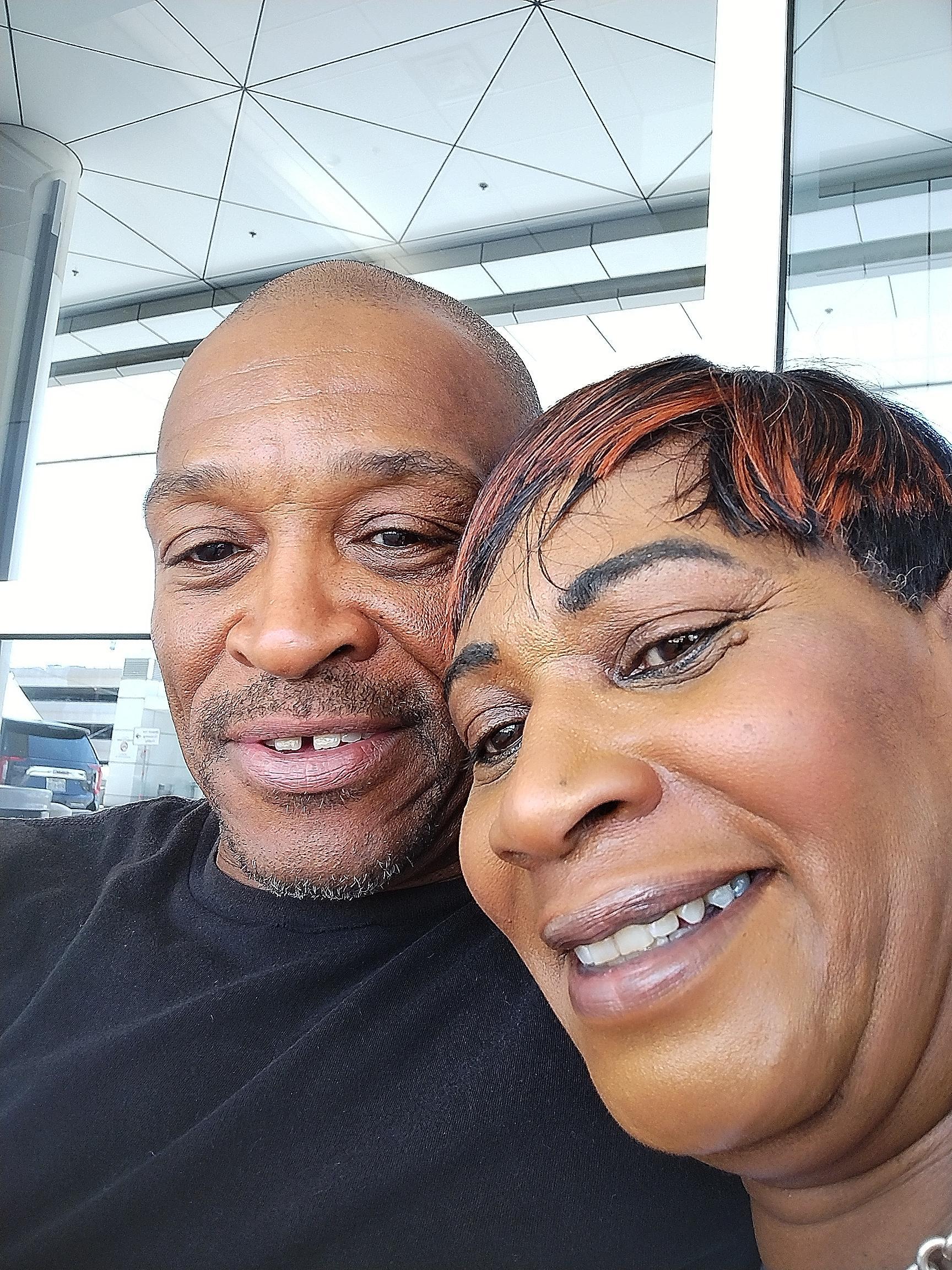 The Wedding Website of Shirley Gregory and Michael Straughter