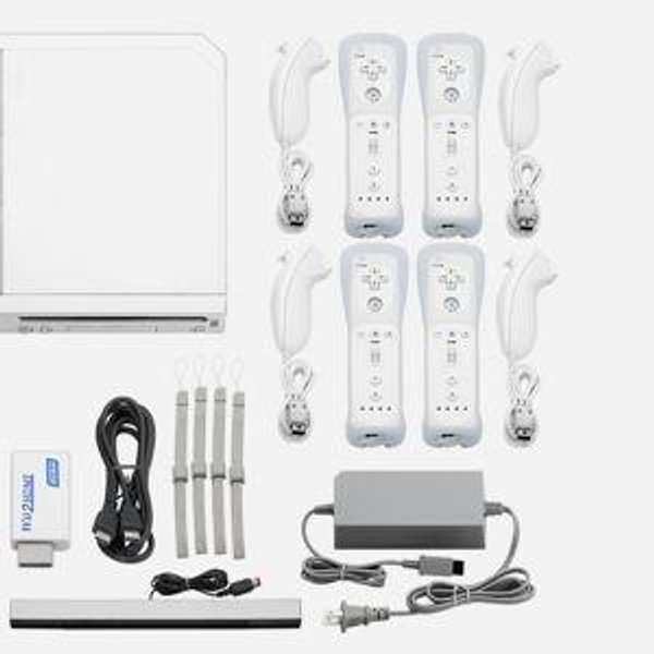 Nintendo Wii Console - 4 Remotes