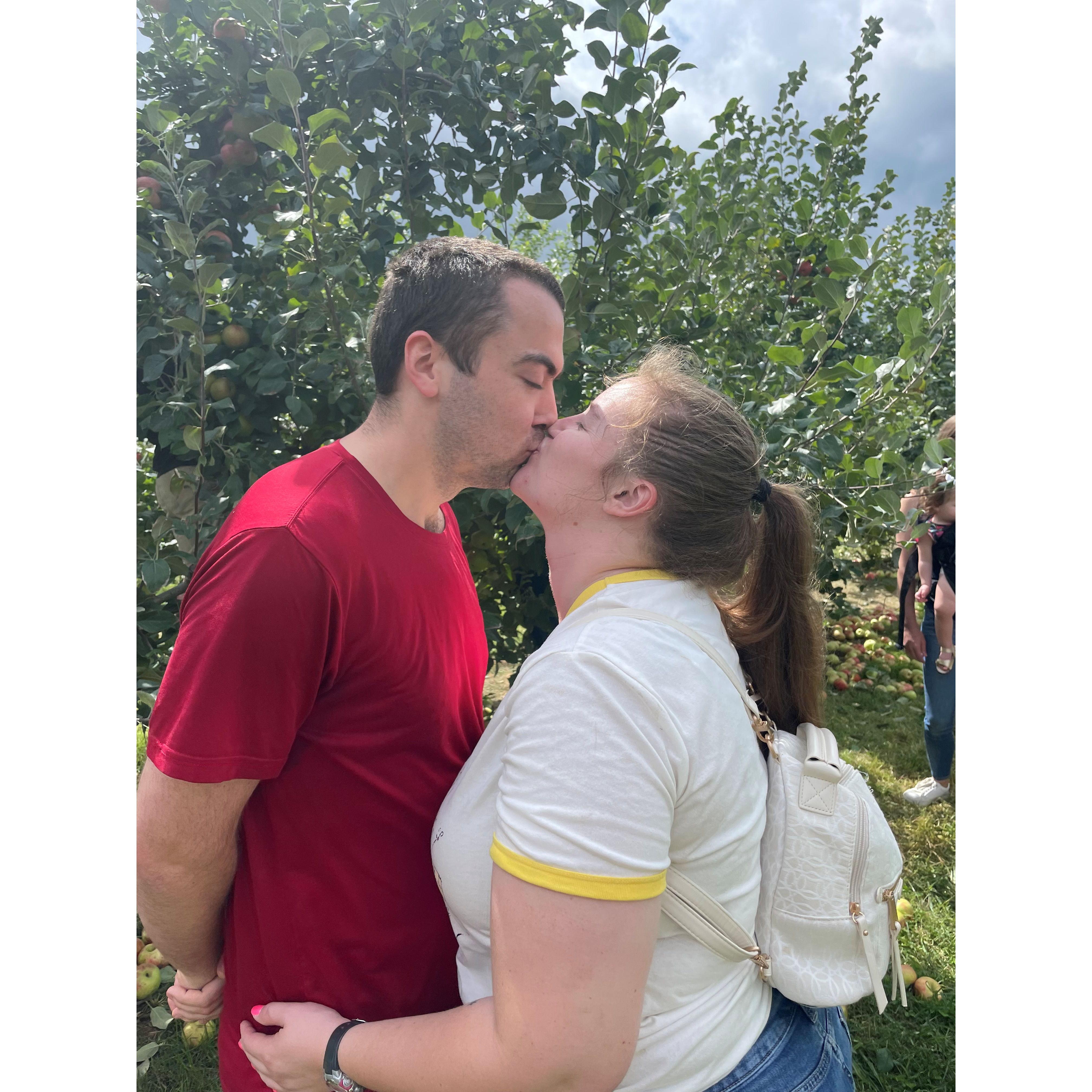 Apple Picking at Jetter Mountain (9/7/24)
