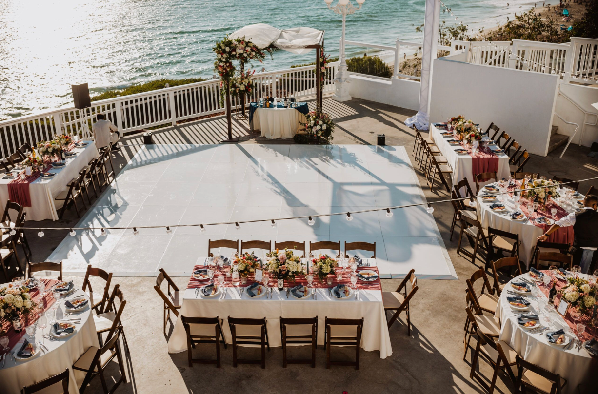 The Wedding Website of Danielle Crume and Justin Ouellette