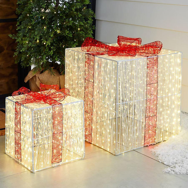 Lit String Light Collection, White, Presents, Set of 2