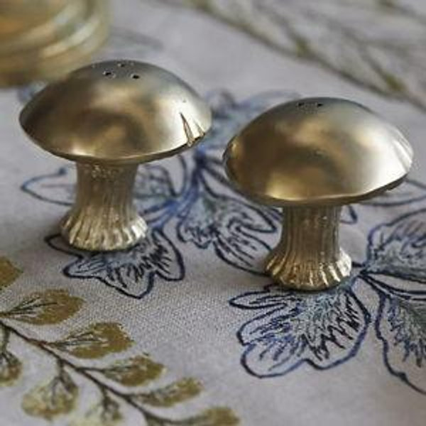 Mushroom Salt + Pepper Shakers
