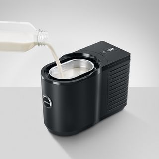 Cool Control Milk Frother