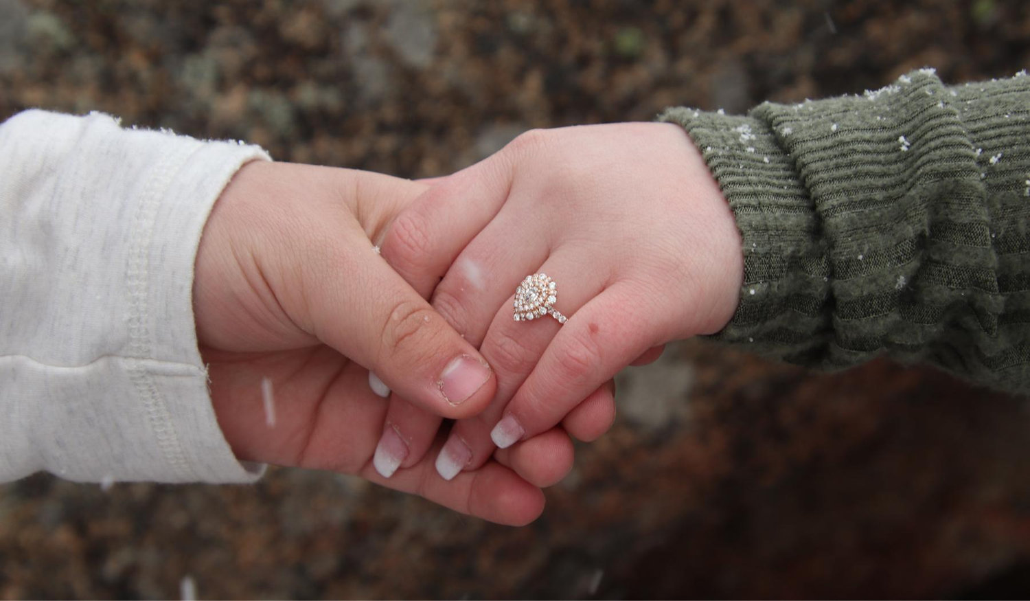The Wedding Website of Lia Hunter and Issac Morales