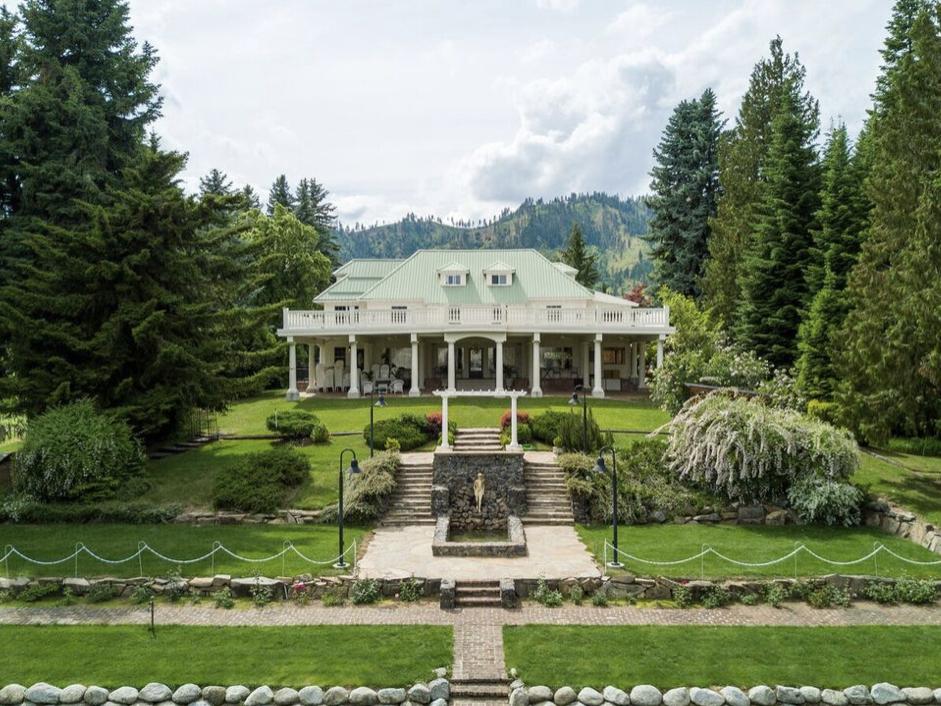 The Wedding Website of Molly Slagle and Matt Slagle