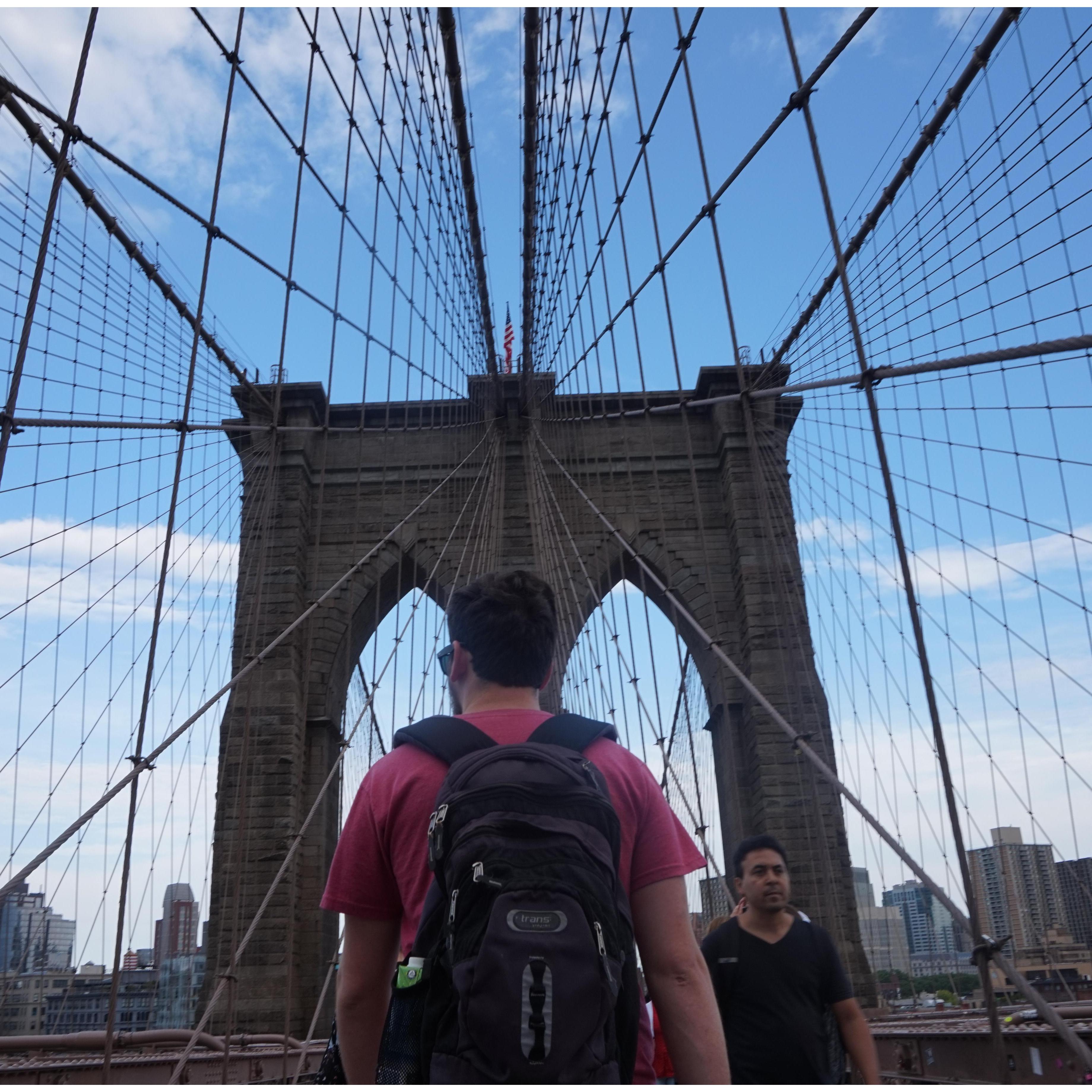 BROOKLYN BRIDGE - NEW YORK