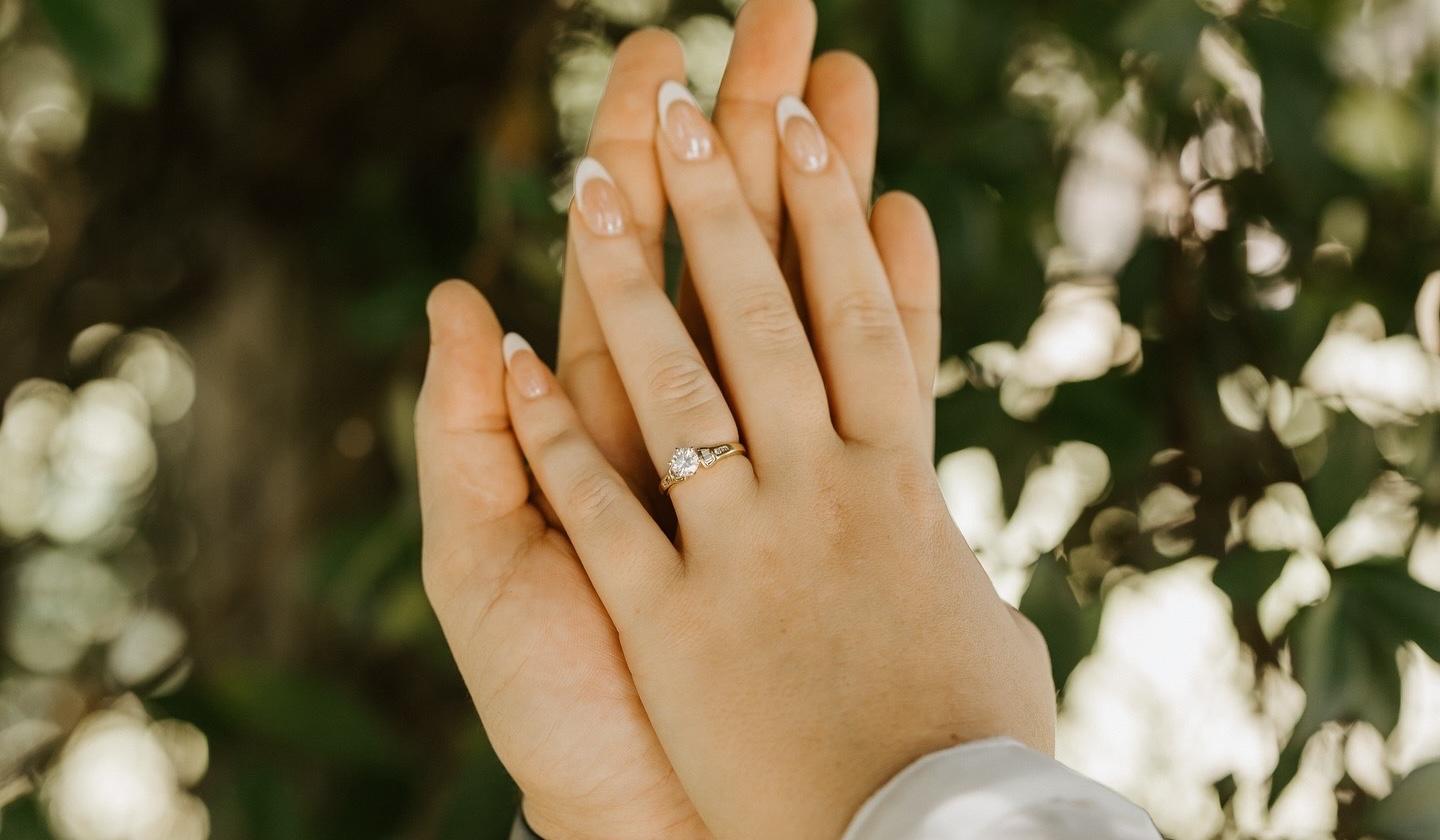The Wedding Website of Elizabeth Blackwelder and Kevin Mott