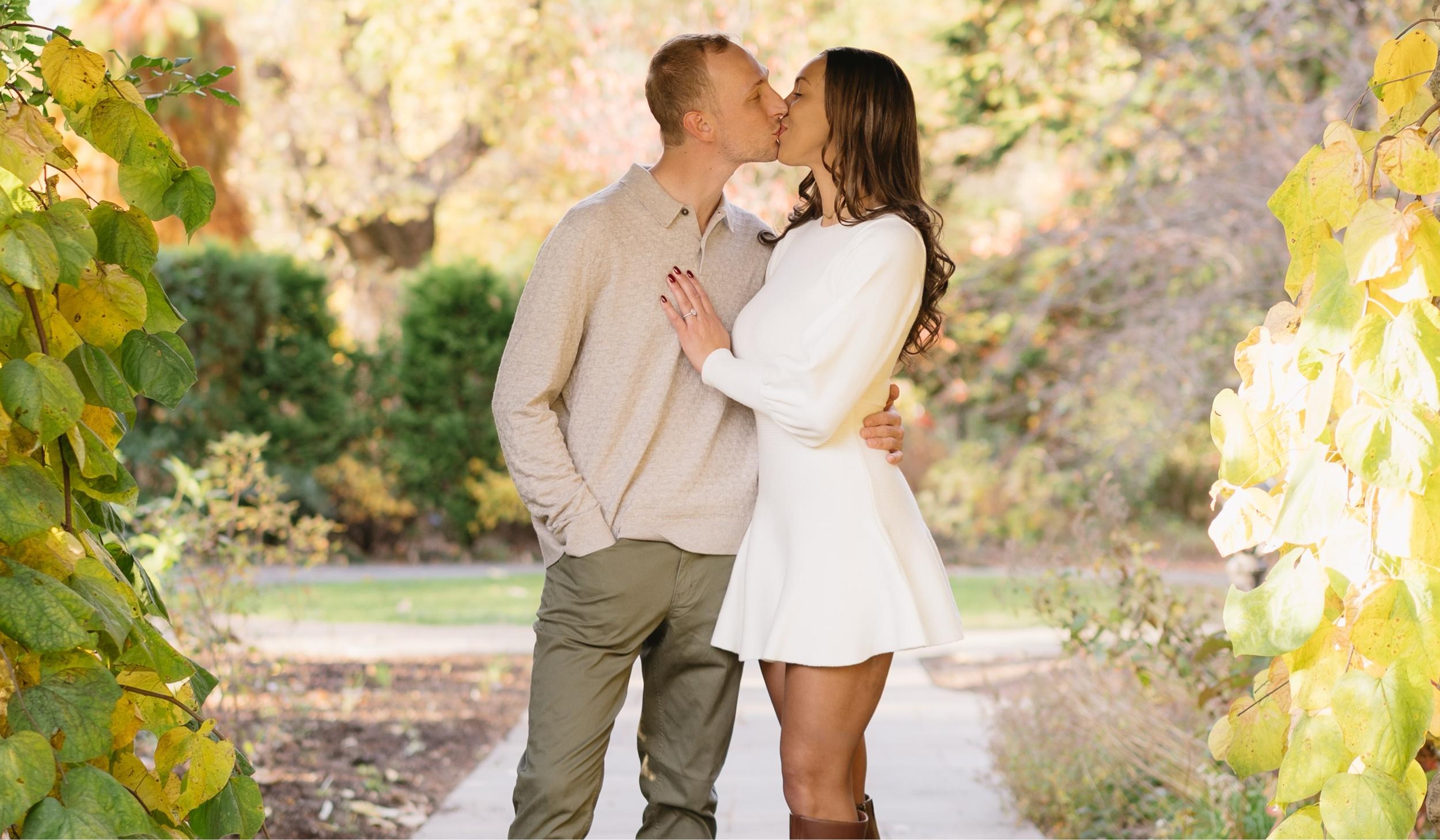 The Wedding Website of Lydia Sydnor and Collin Linden