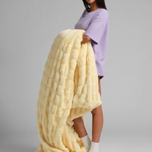 Buttercream XL Dreamer Blanket