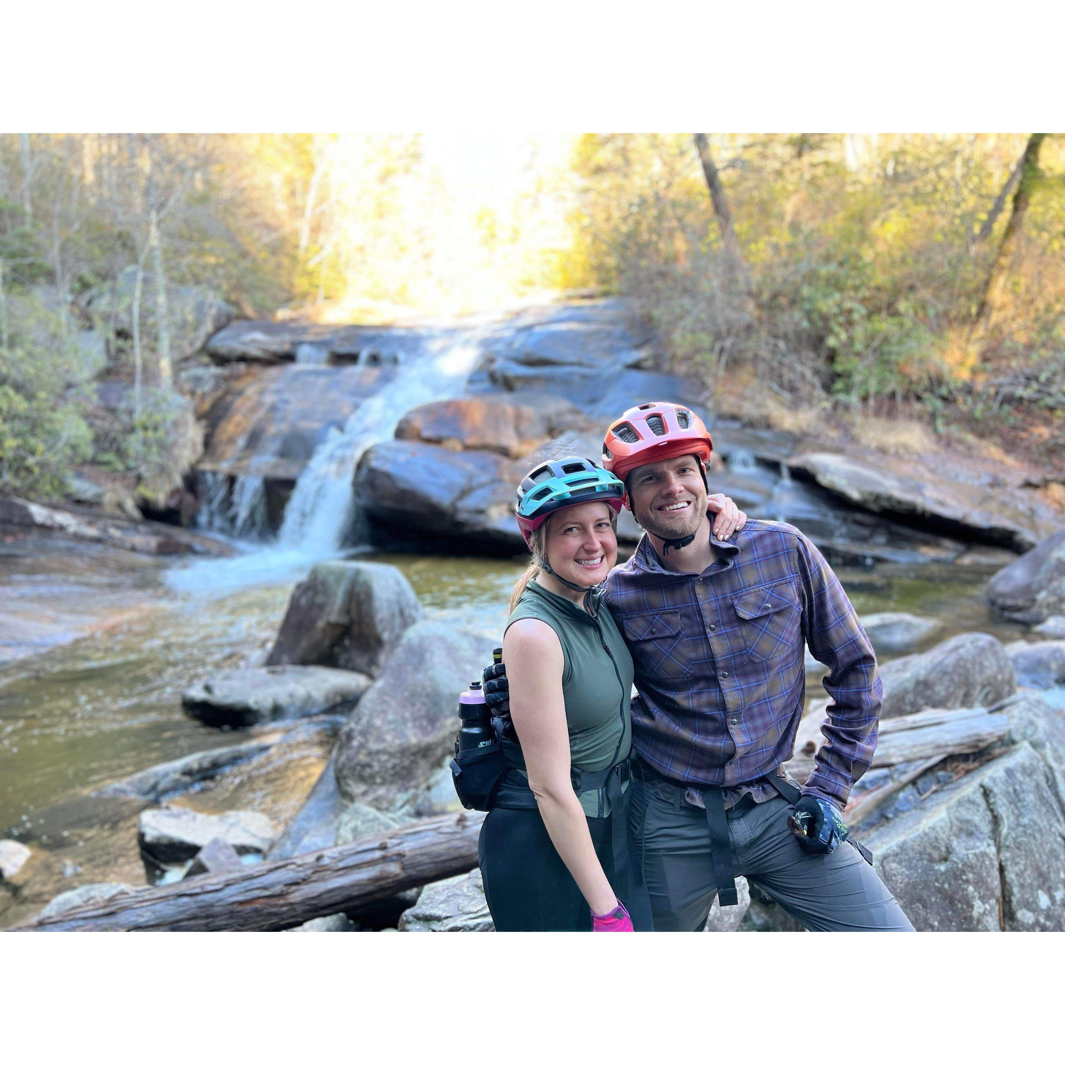Can't forget about mountain biking! Adam taught and passed on his love for the sport to Eliya.