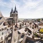 Stroll to the narrow streets of Blois