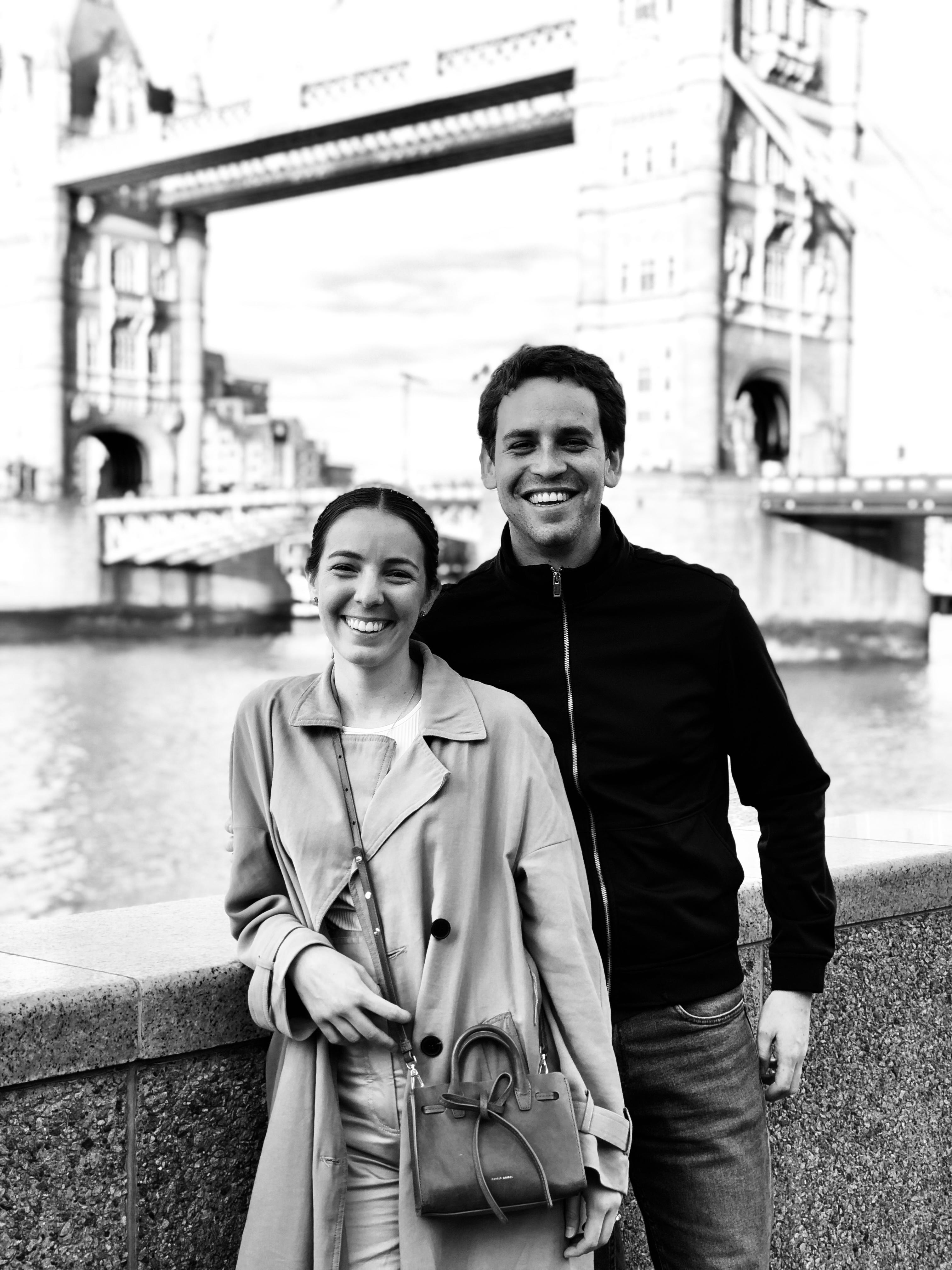 The Wedding Website of Arantxa Ravettino and Alonso Bustamante