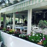 Loizidis Taverna - Vouliagmeni