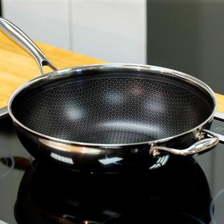 Black Cube Hybrid Wok