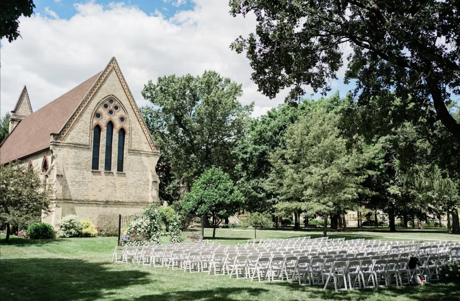 The Wedding Website of Emily Johnson and Nicolás Román-Ahlgrim