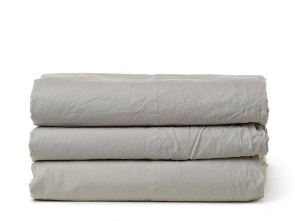 Queen Linen Fitted Sheet in Fog