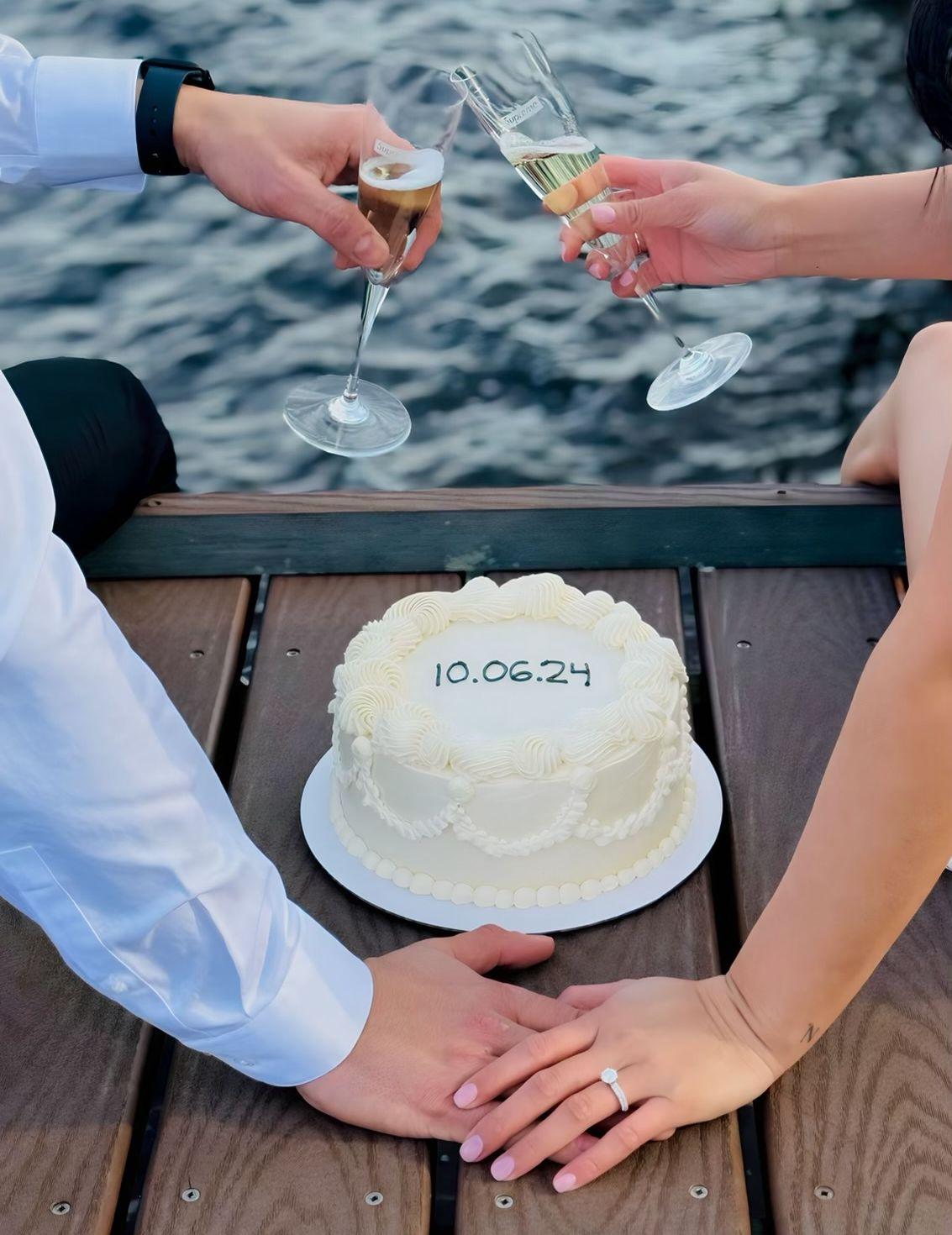 The Wedding Website of Anna Nguyen and Hahn Dogan