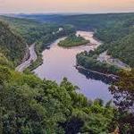 Hawk's Nest & Delaware River
