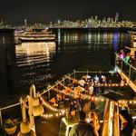 Salty's on Alki Beach