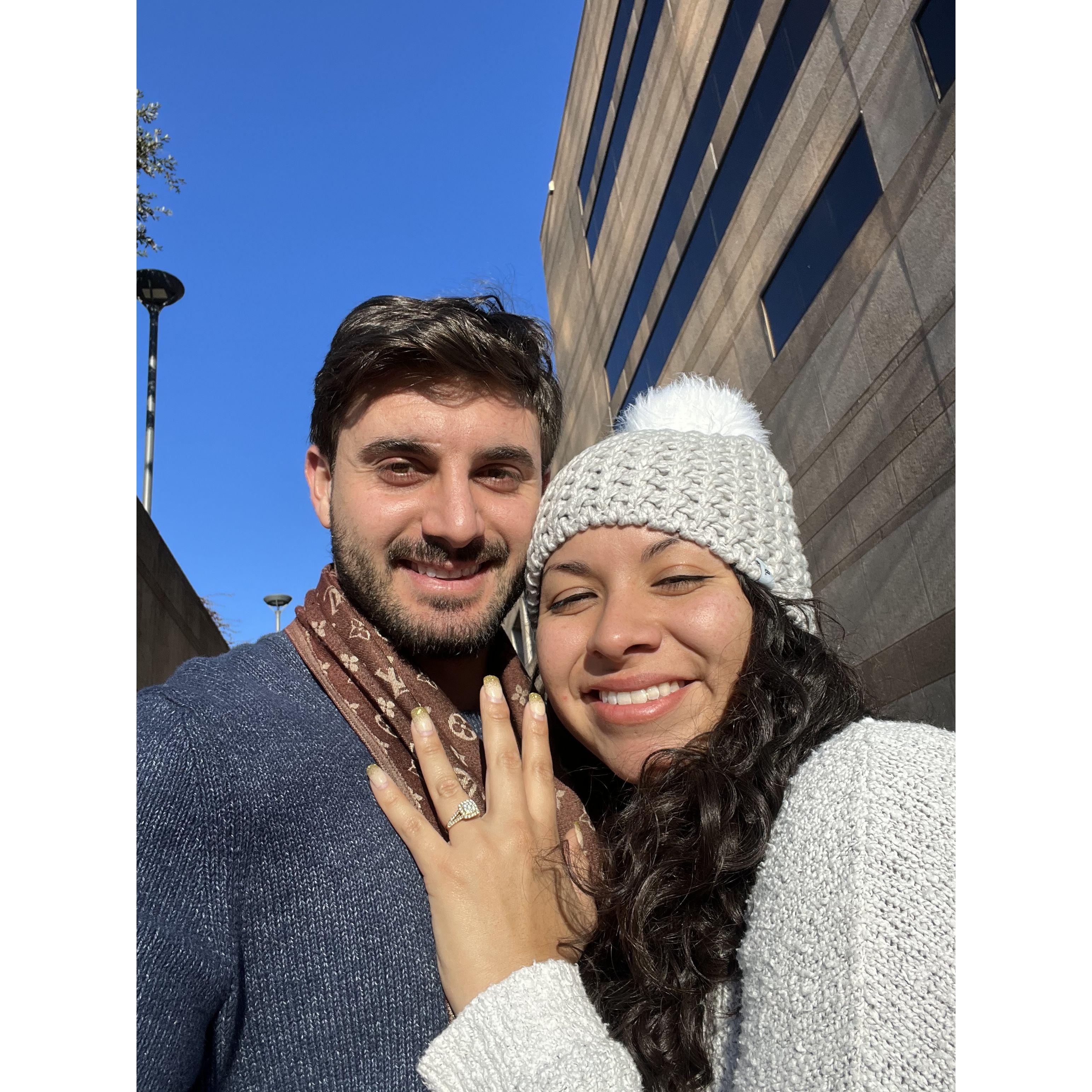 Showing off the ring 💍
