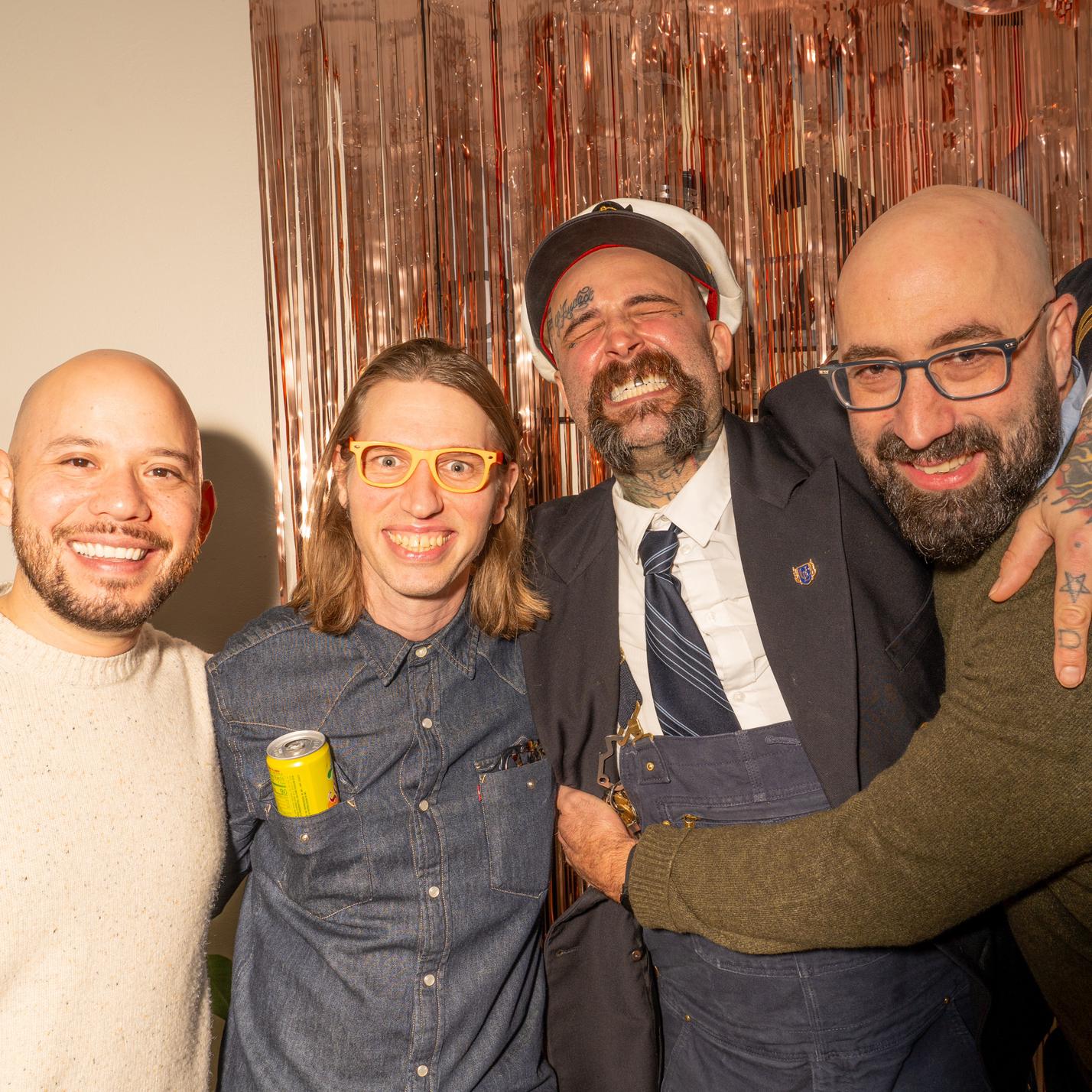 Luis Nick Justin Jon

Photography by ???/Belmondo