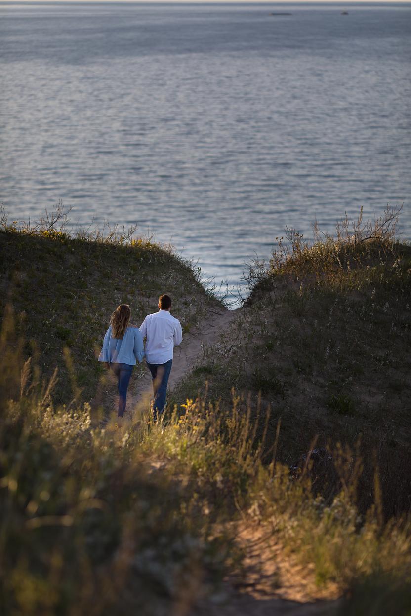 The Wedding Website of Lauren Kasper and AJ Pinney