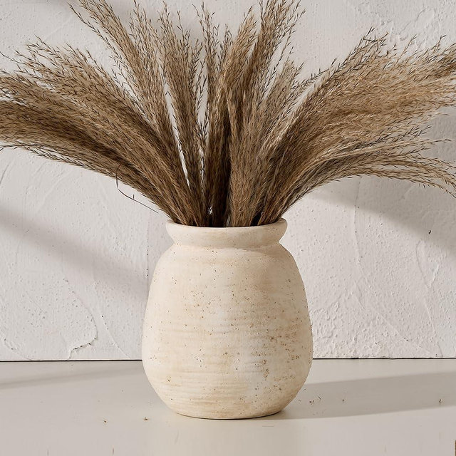SIDUCAL Ceramic Rustic Farmhouse Vase | 7.3 Inch Pottery Decorative Flower Vase for Home Decor | Sand Glaze Finish Boho Vase for Table, Living Room, Bathroom Decoration, Shelf Decor, Mantel, White