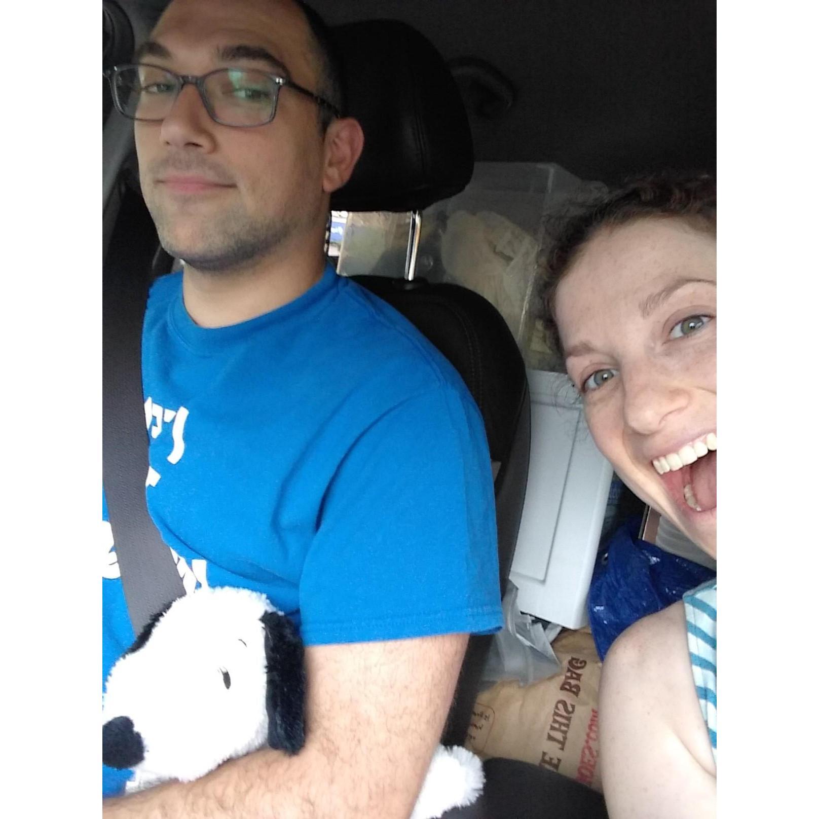 Moving in together!  Eliot has fully accepted the "Snoopy Life"!
(Summer 2018)