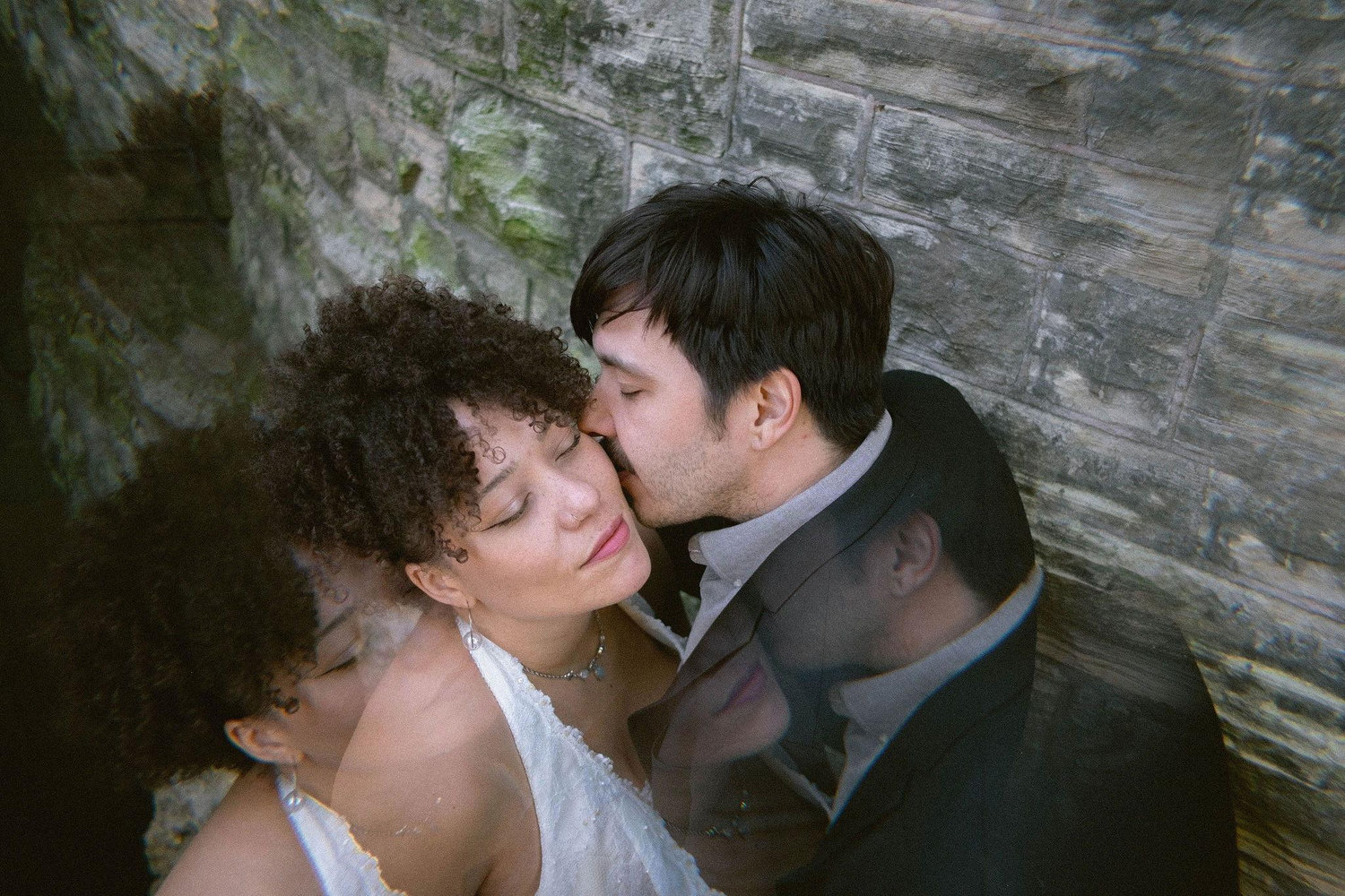 The Wedding Website of Taylor Hopkins and Lincoln Flowers