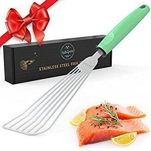 OXO Good Grips Fish Turner