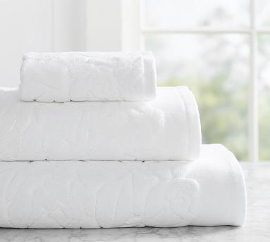Monique Lhuillier Bianca Jacquard Bath Towel, White