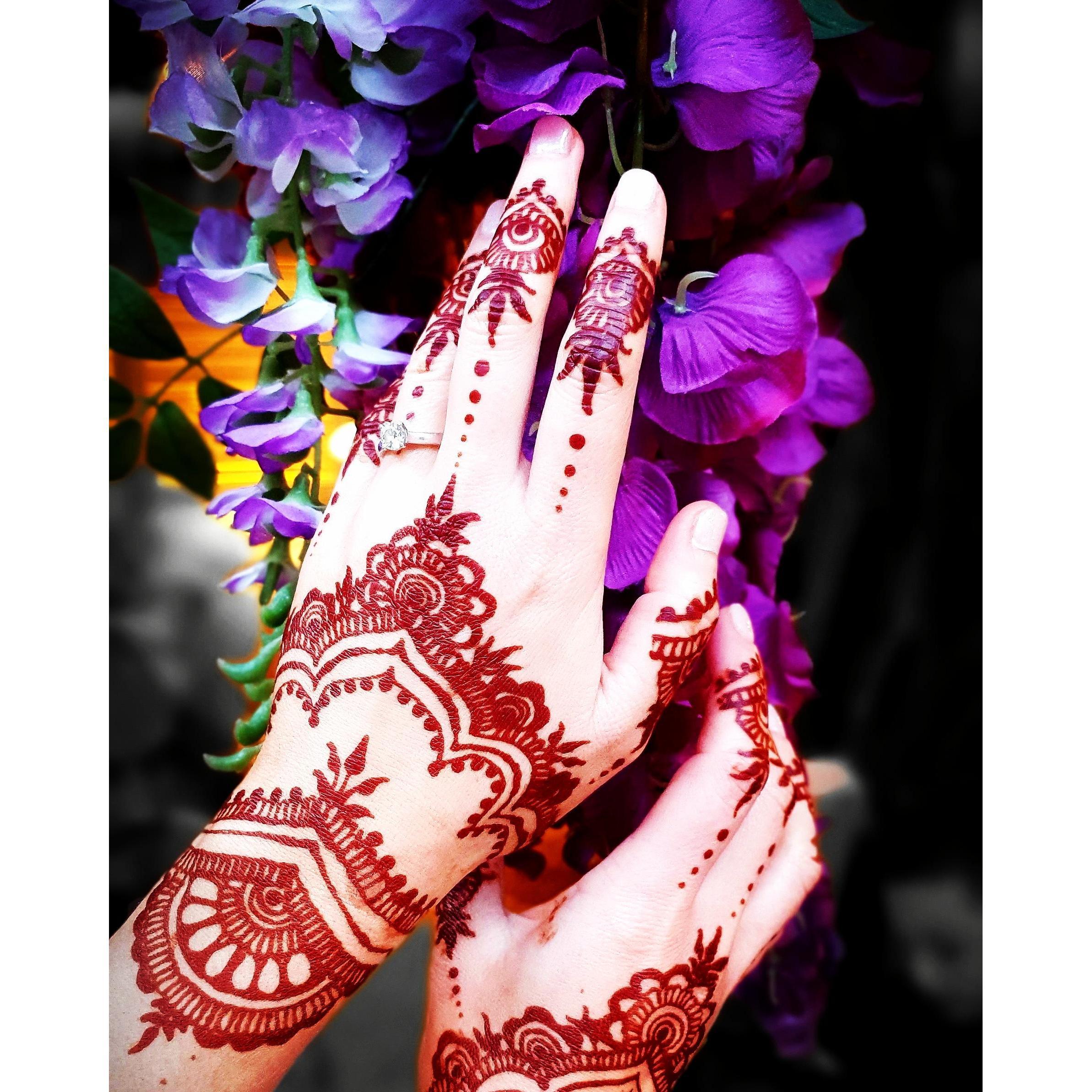 My very first henna.