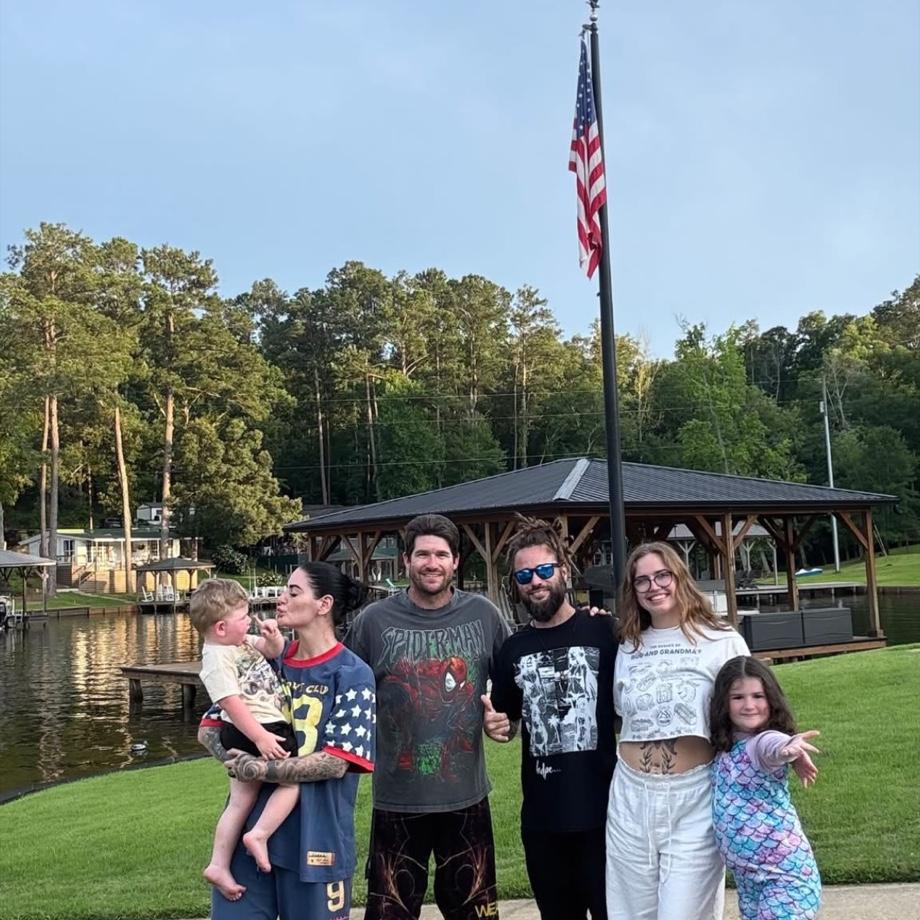 The Ratti’s and the Petro’s !
