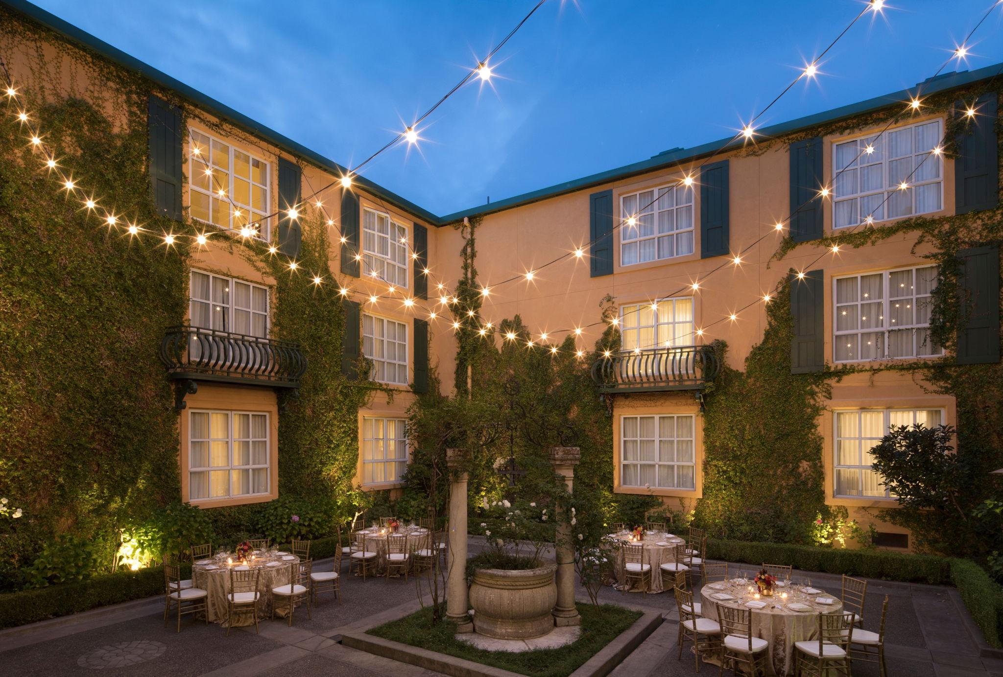 The Wedding Website of Kirsten Reeves and Taylor Gantt