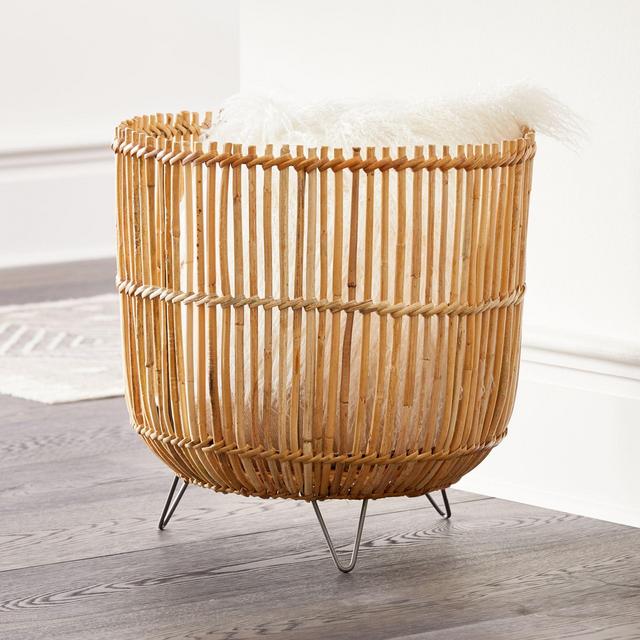 Palos Basket on Stand