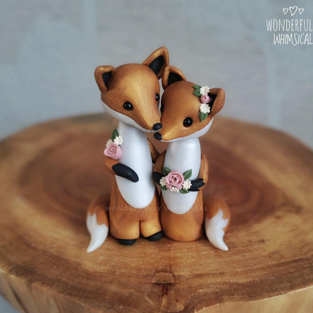 Mini Small Fox Wedding Cake Topper Red Foxes Animal Handmade Clay Bride Groom Rustic Woodland Forest Sculpture Custom Keepsake Autumn Winter