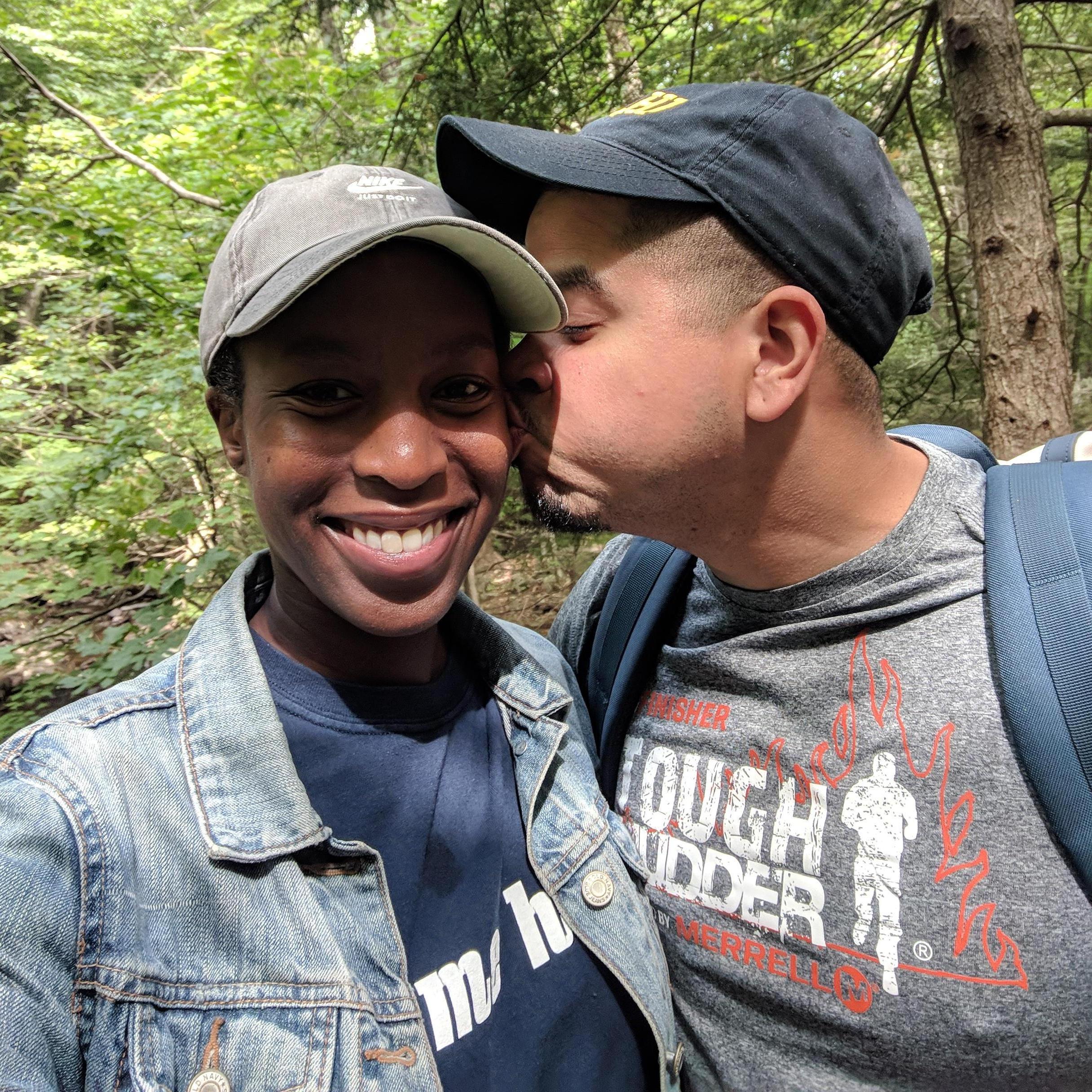 Hiking at Kaaterskill falls